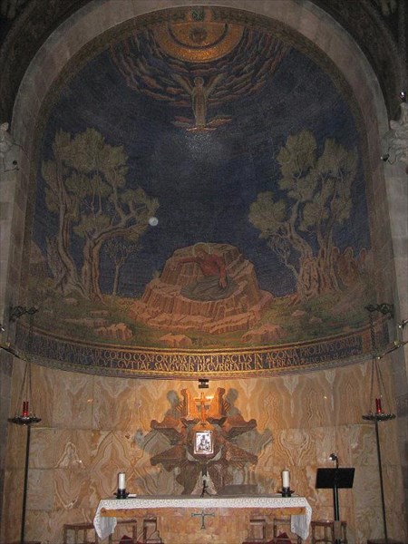 127-Cергей Максин-Церковь всех Наций-престол